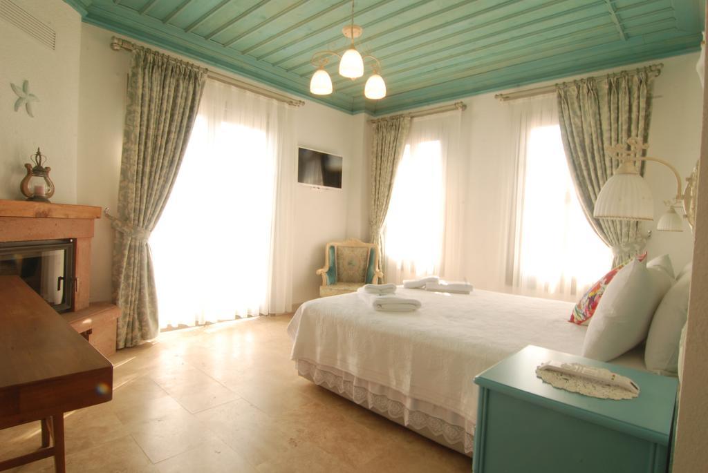 Cunda Fora Hotel Аявали Екстериор снимка