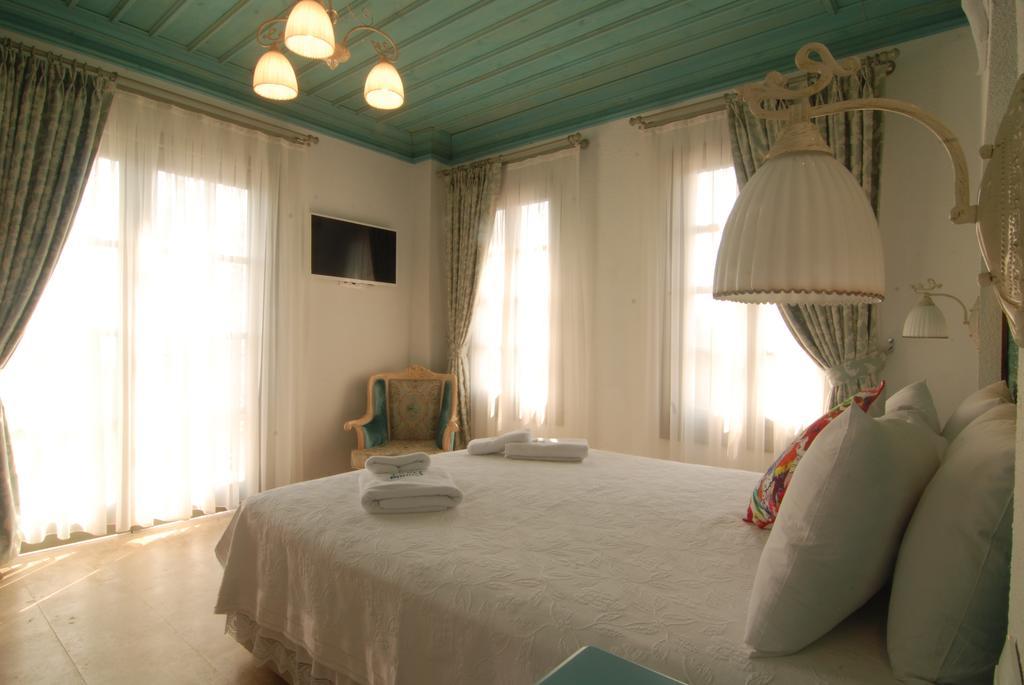 Cunda Fora Hotel Аявали Екстериор снимка
