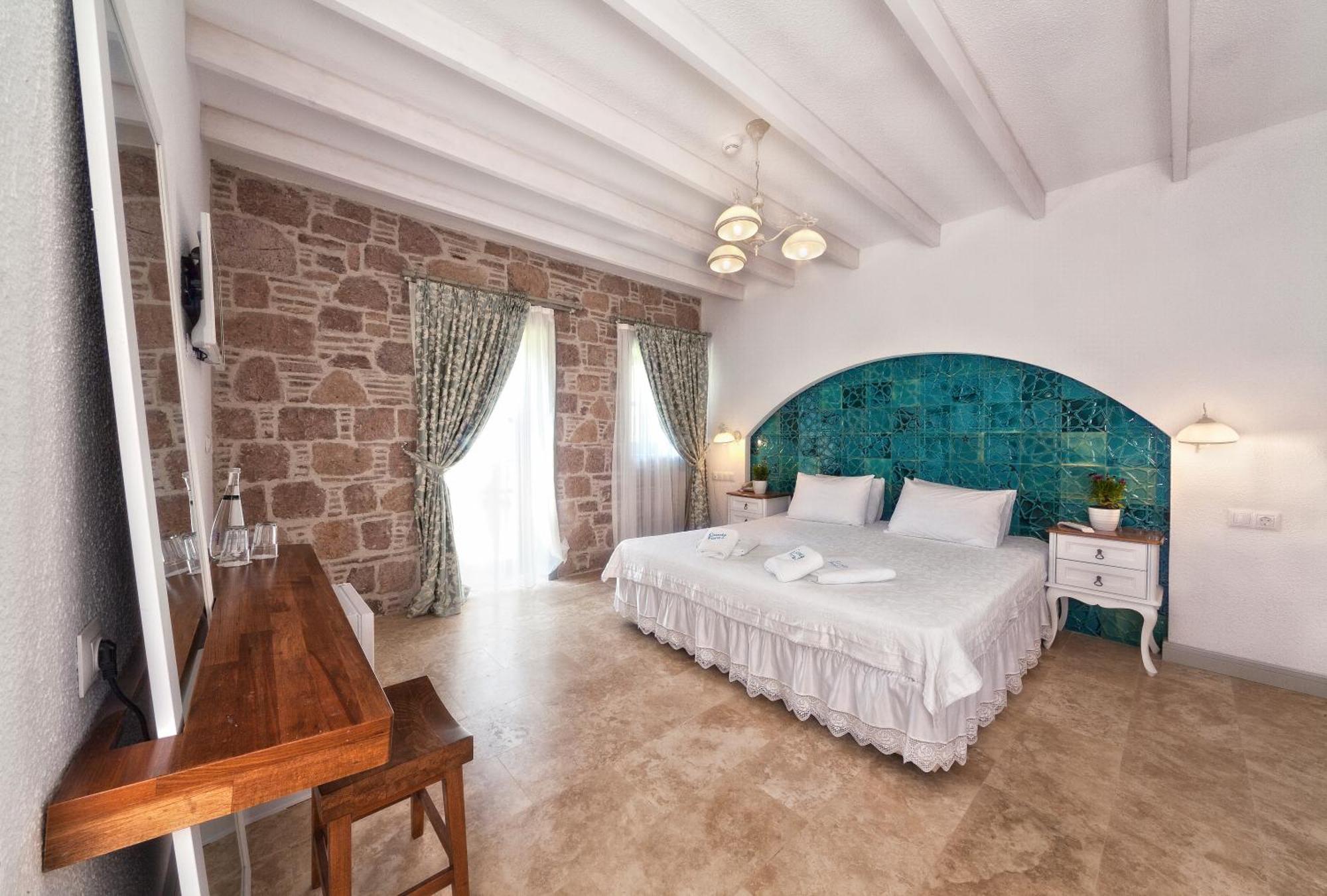 Cunda Fora Hotel Аявали Екстериор снимка