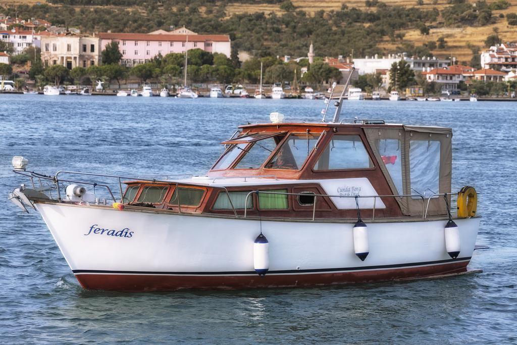 Cunda Fora Hotel Аявали Екстериор снимка