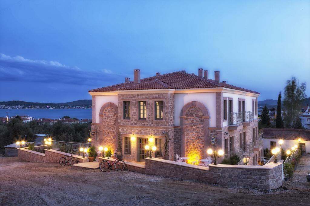 Cunda Fora Hotel Аявали Екстериор снимка