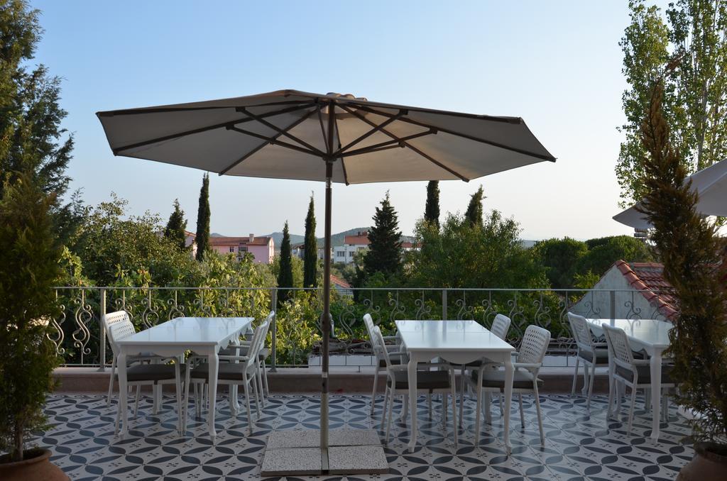 Cunda Fora Hotel Аявали Екстериор снимка