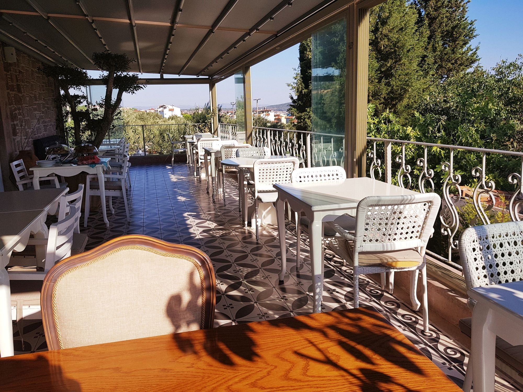 Cunda Fora Hotel Аявали Екстериор снимка