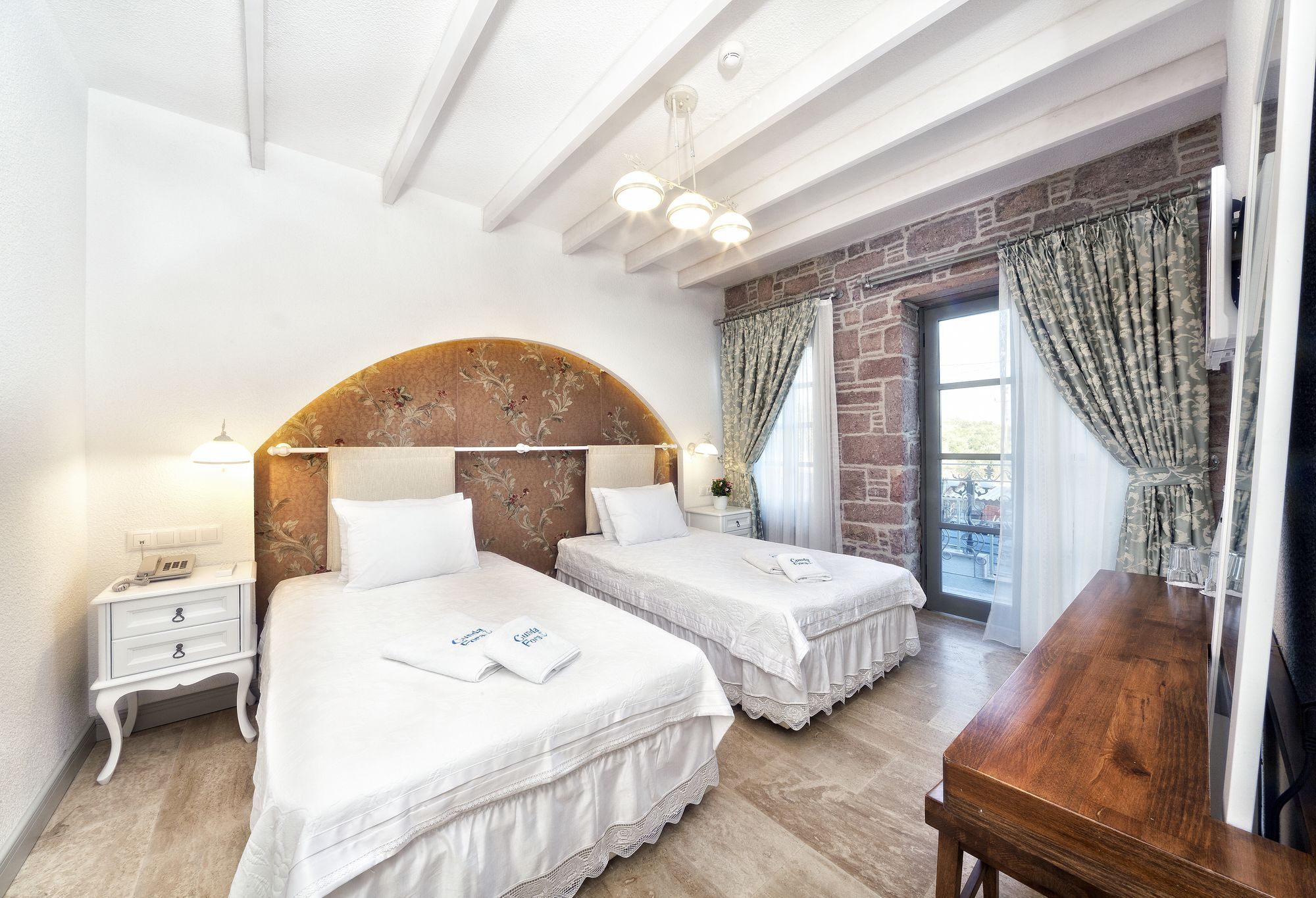 Cunda Fora Hotel Аявали Екстериор снимка