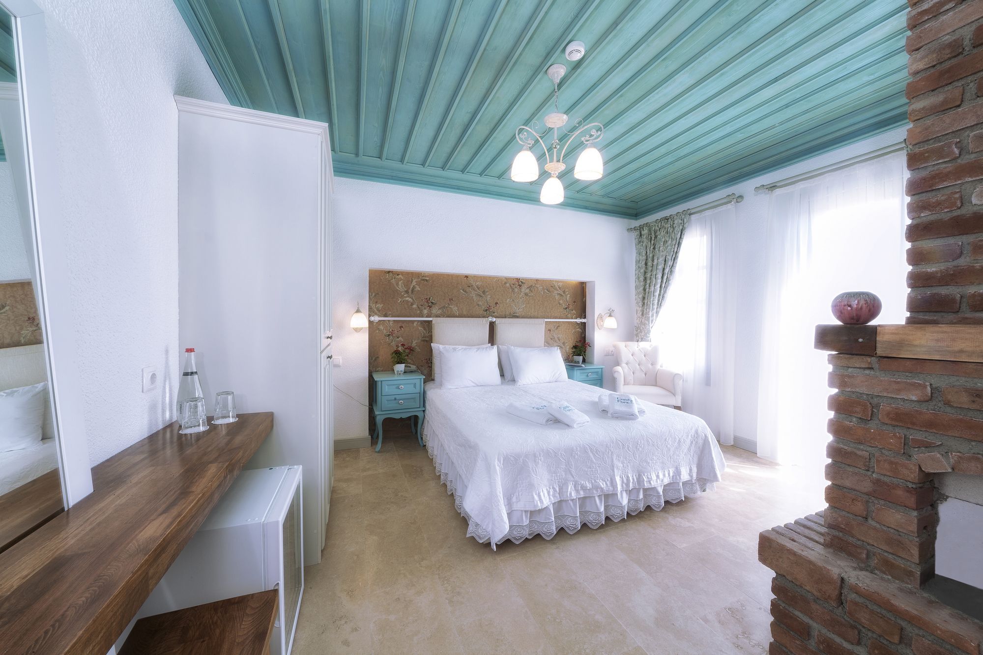 Cunda Fora Hotel Аявали Екстериор снимка